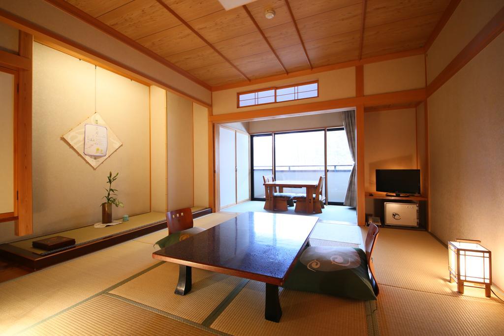 Hotel Awanoyu Matsumoto Esterno foto